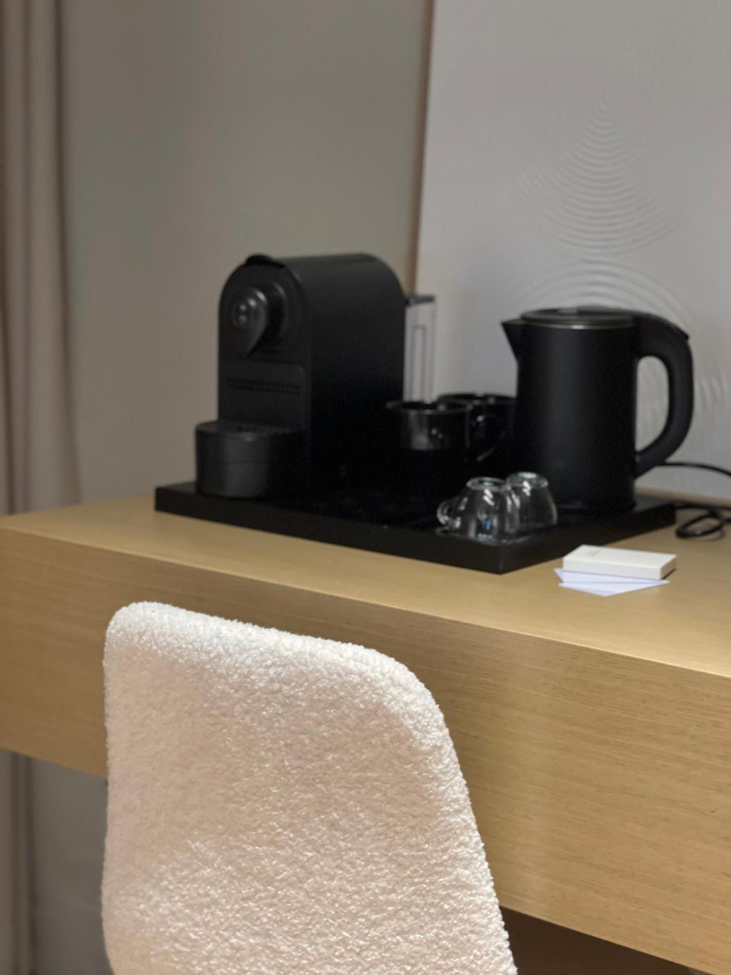 تيرانا Square Inn Garden Aparthotel المظهر الخارجي الصورة