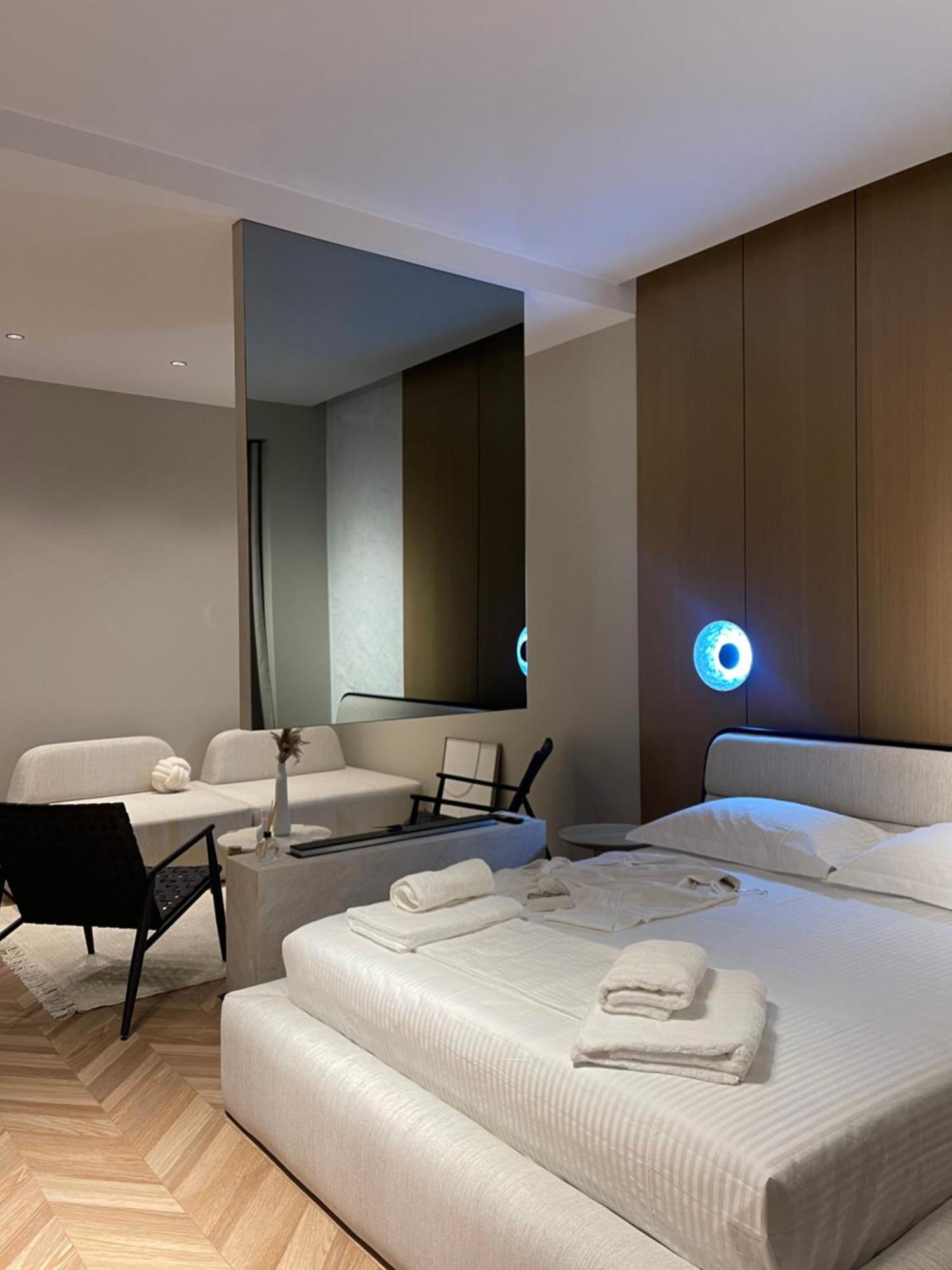 تيرانا Square Inn Garden Aparthotel المظهر الخارجي الصورة