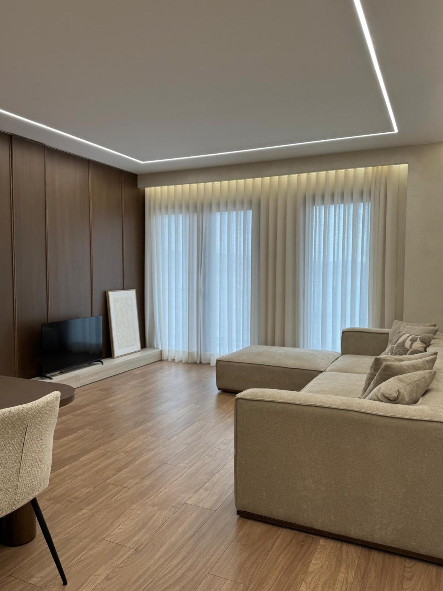 تيرانا Square Inn Garden Aparthotel المظهر الخارجي الصورة