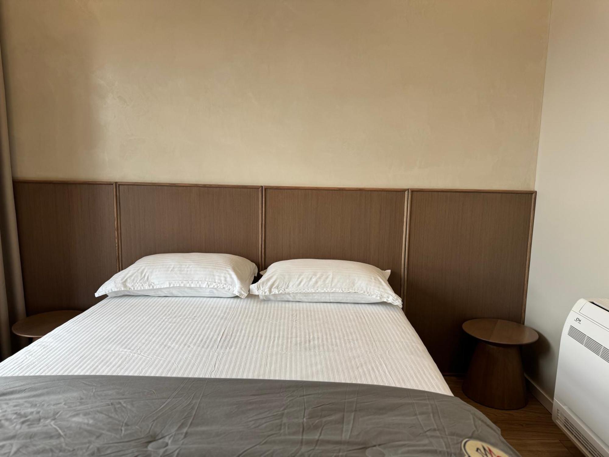 تيرانا Square Inn Garden Aparthotel المظهر الخارجي الصورة